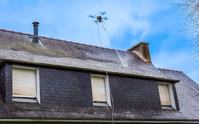 DRONE PUL'V | Nettoyage Toiture & Façade - Traitement Par Drone, Service de Nettoyage à Cadarsac