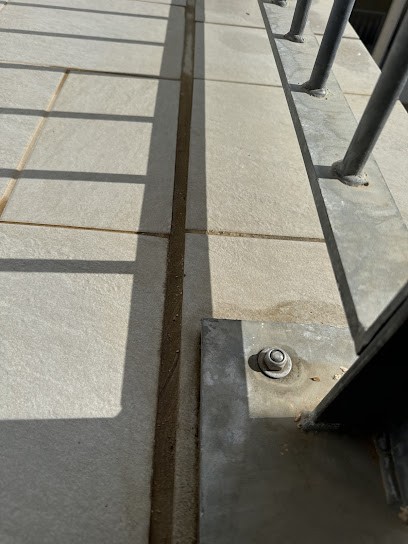 Ome, Service de Nettoyage à Marseille 13