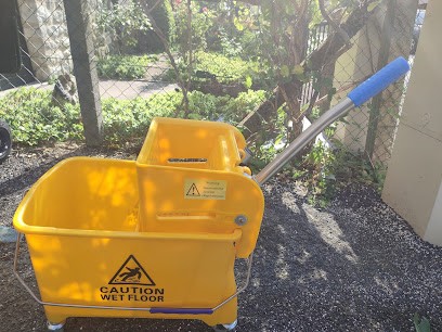 ACMK nettoyage courant des batiments Menage Montargis Villemandeur Pannes, Service de Nettoyage à Montargis