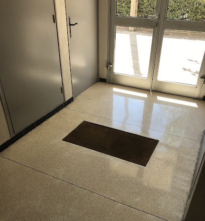 Bison Nettoyage Services, Service de Nettoyage à Hyères