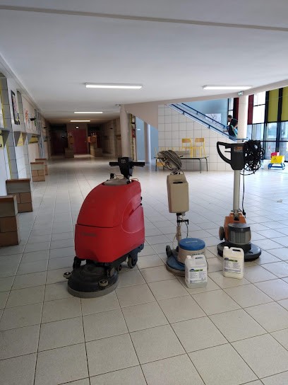 CASA NETTOYAGE 74, Service de Nettoyage à Cluses