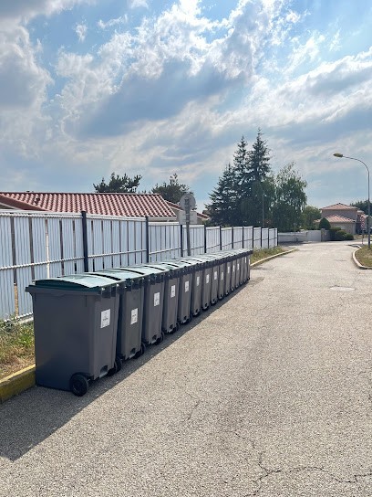 Segura Entretien - Entretien D'immeubles Et Nettoyage à La Demande Depuis 1994, Service de Nettoyage à Villars