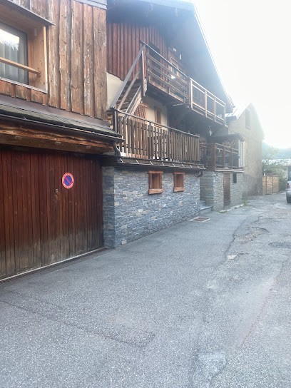 Alpine chalet services, Service de Nettoyage à Bozel