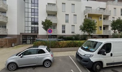 bnet services Société de Nettoyage Nettoyage de Parties Communes Nettoyage de Bureaux Nettoyage d'Immeuble, Service de Nettoyage à Montlhéry