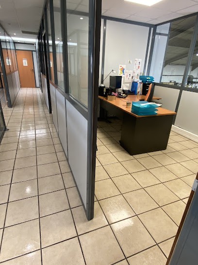 KYC CLEANİNG SERVICE, Service de Nettoyage à Lorette