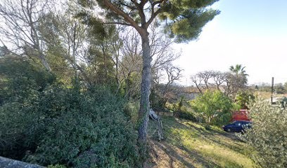 OUZIOINI NETTOYAGE, Service de Nettoyage à Marseille 14