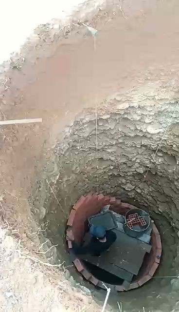 LES PUISATIERS DE FRANCE, Service de Nettoyage à Château-Landon