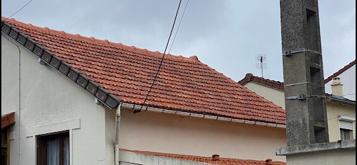 Artisans Couvreur Debard Nettoyage & Démoussage De Toiture, Service de Nettoyage à Bois-d'Arcy