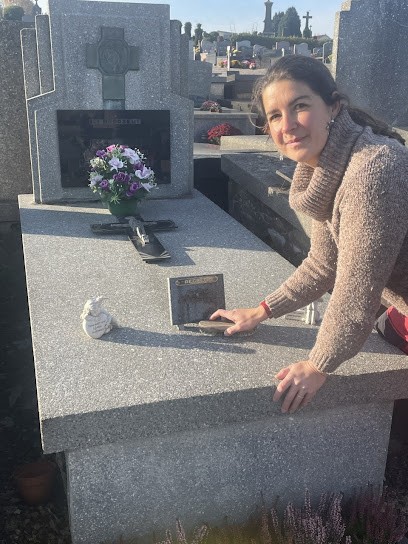 La rose & la pierre - Entretien - Fleurissement - Restauration de sépultures, Service de Nettoyage à Saint-Omer