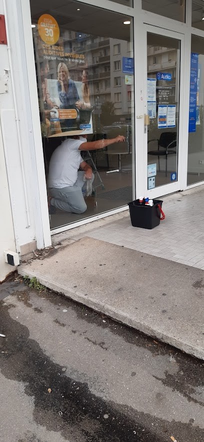 SARL Bleu nettoyage, Service de Nettoyage à Gignac