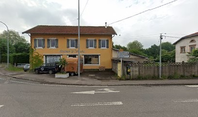 The Eye in the Sky, Service de Nettoyage à Roville-devant-Bayon