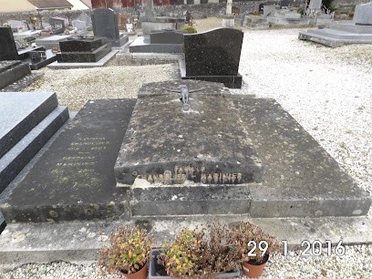 entretien pierres tombales, Service de Nettoyage à Esson