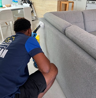Clean Wash Home - Numéro 1 Du Nettoyage De Canapé, Service de Nettoyage à Annemasse