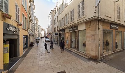 A.v Services, Service de Nettoyage à Mâcon