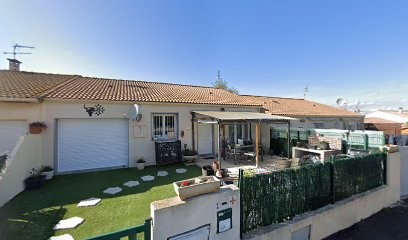 FRANCE FG-DRONE (Traitement , Démoussage De Toitures Et Façades - Béziers ), Service de Nettoyage à Vendres