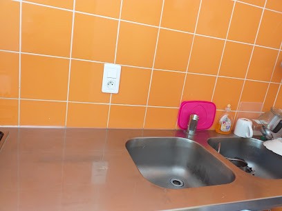 Agent D'entretien De Tout Types De Nettoyages Cote D'azur06, Service de Nettoyage à Grasse