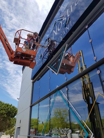 LES SERVICES + STEPHANE PIECOURT, Service de Nettoyage à Chatuzange-le-Goubet