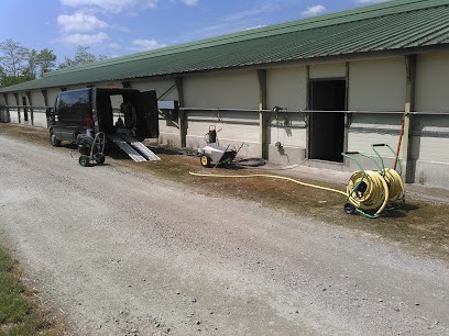 JEAN LUC DEBORDE NETTOYAGE LAVAGE BATIMENT AGRI ET AVICOLE, Service de Nettoyage à Bressuire