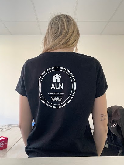 Arnoux Léa Nettoyage, Service de Nettoyage à Pierrevert