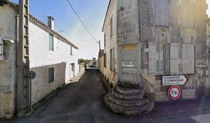 Nel’ange sépult entretient.17, Service de Nettoyage à Saint-Jean-d'Angle