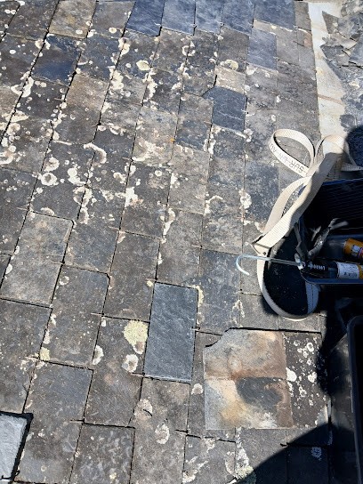 Couvreur protect toit couverture, Service de Nettoyage à Saint-Évarzec