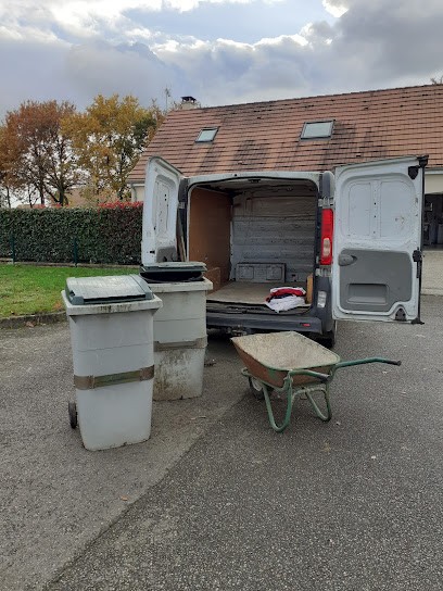 PAT NETTOIE, Service de Nettoyage à Souillé