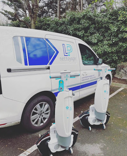 Lp Nettoyage, Service De Nettoyage à Charenton-le-Pont