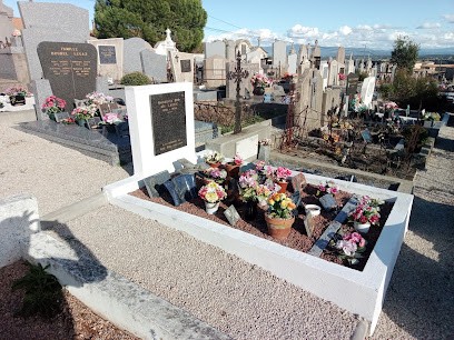 ENDS Entretien Nettoyage De Sépulture, Service de Nettoyage à Saint-Julien-en-Saint-Alban