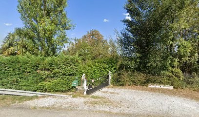 Ferrer Charles, Service de Nettoyage à Baliros